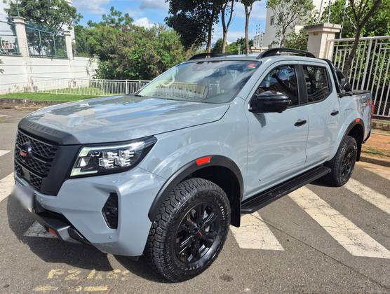 NISSAN FRONTIER 2.3 16V TURBO DIESEL PRO4X CD 4X4 AUTOMÁTICO